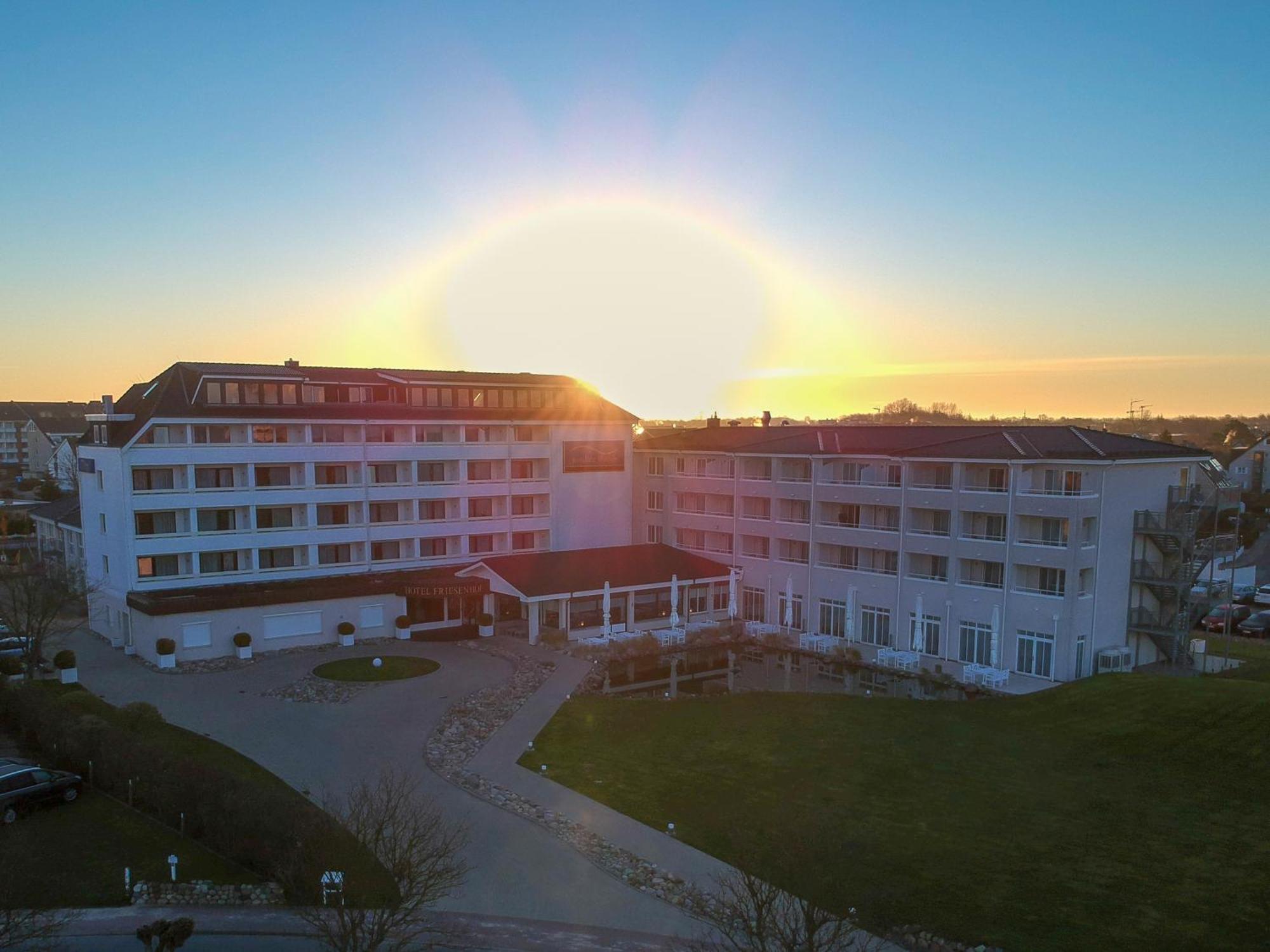 בוסום Nordica Hotel Friesenhof מראה חיצוני תמונה