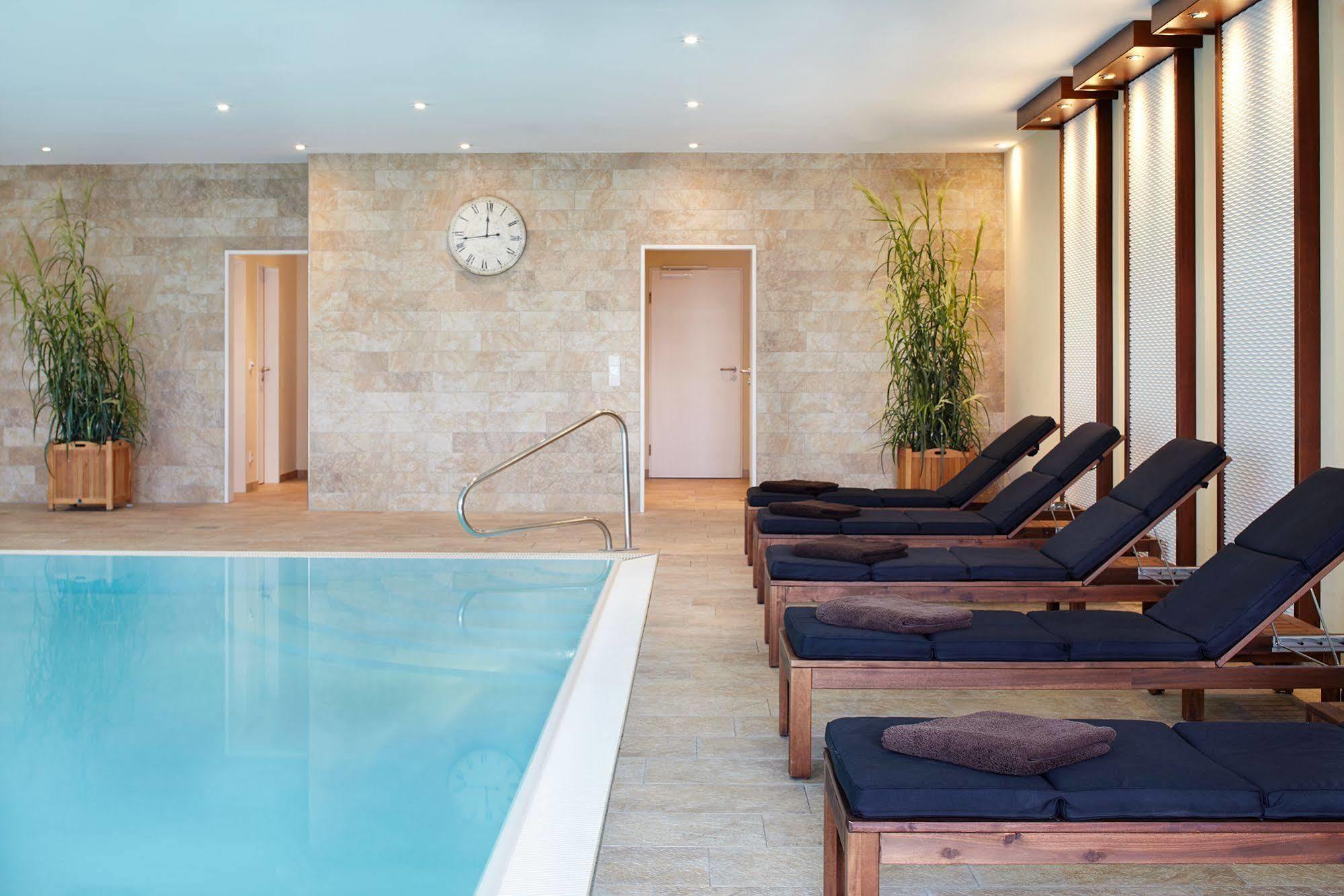 בוסום Nordica Hotel Friesenhof מראה חיצוני תמונה