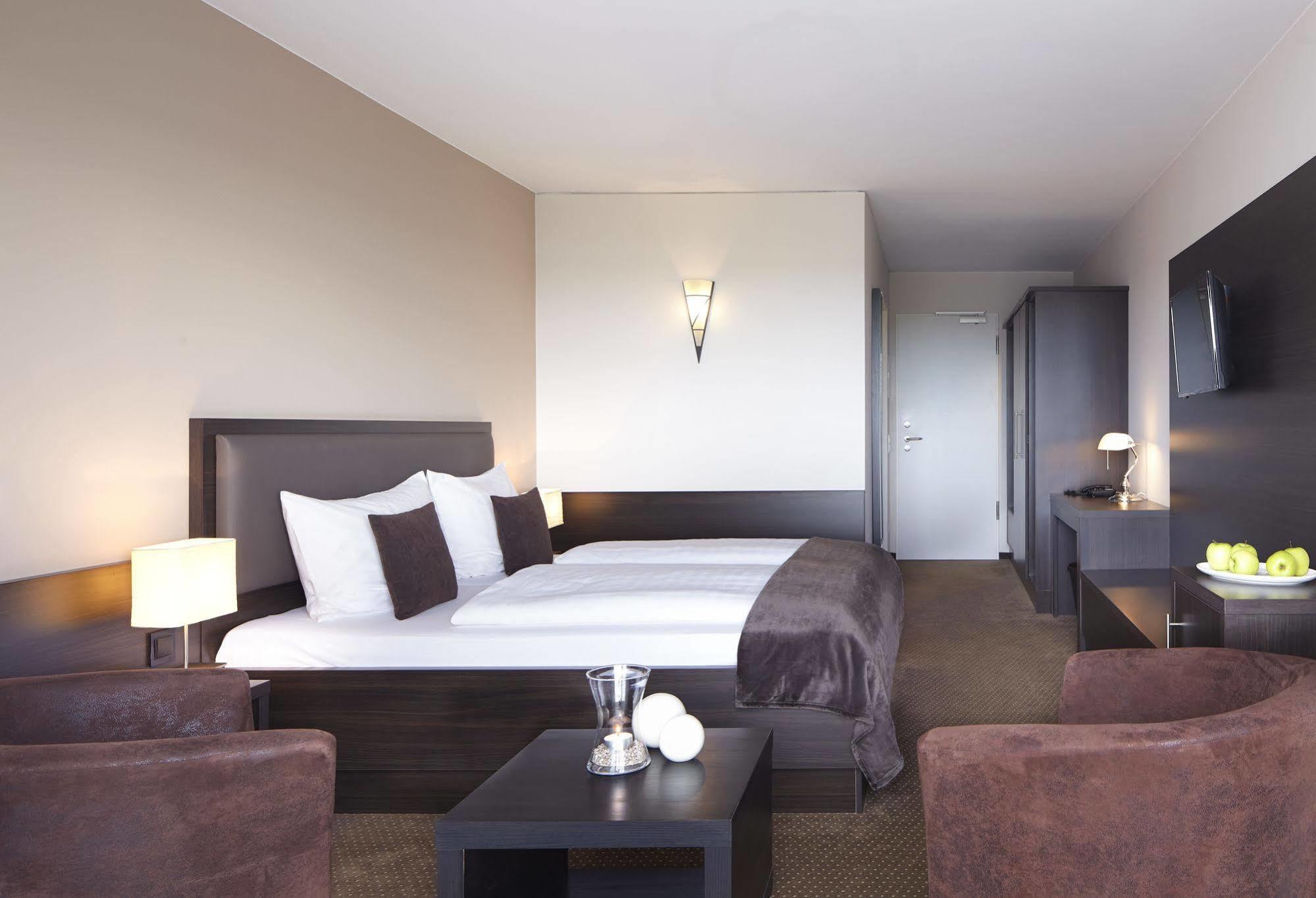 בוסום Nordica Hotel Friesenhof מראה חיצוני תמונה
